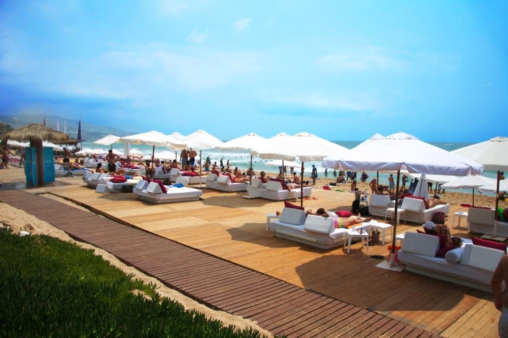 El'Hotel- Edde Sands Hotel & Wellness Resort Byblos Esterno foto